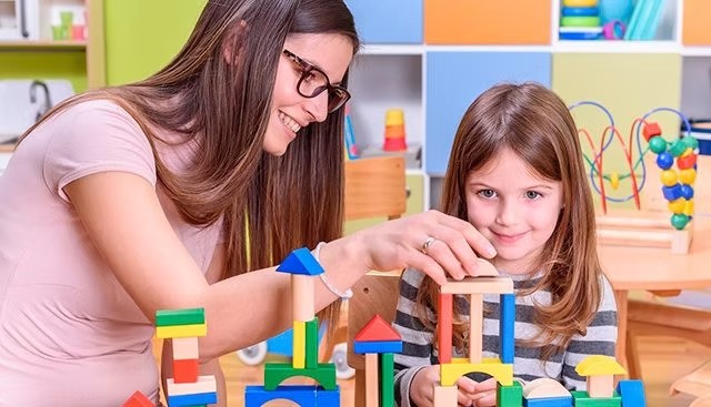 Atendimento psicopedagógico com atividades lúdicas